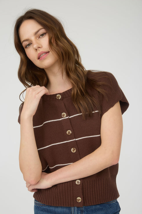 BUTTON FRONT SLEEVELESS SWEATER